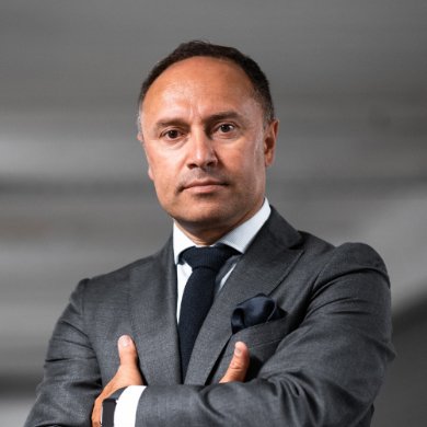 Estate Agent 5 1
